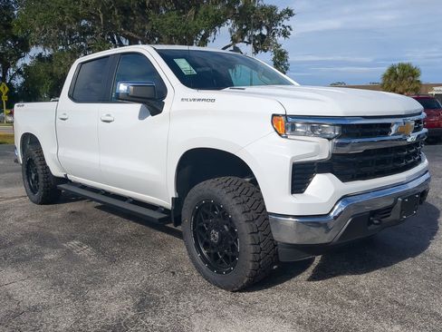 New 2025 Chevrolet Silverado 1500 LT image 2