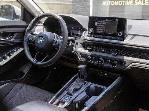 Used 2024 Honda Accord EX image 34