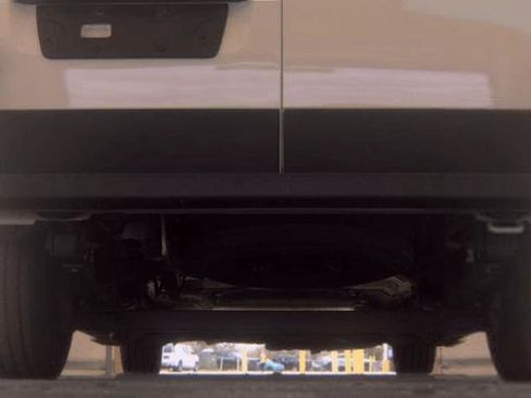 Used 2025 RAM ProMaster 2500 w/ U-Haul Equipment Group FWD image 21
