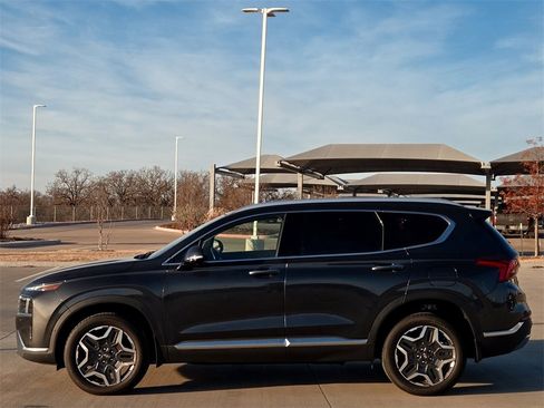 Used 2023 Hyundai Santa Fe Limited image 4