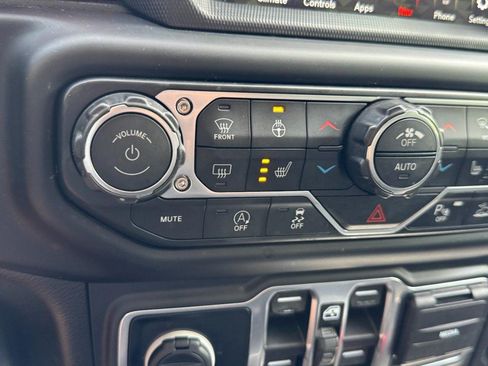 Used 2020 Jeep Gladiator Rubicon AWD/4WD image 20