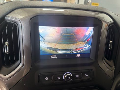 Used 2023 Chevrolet Silverado 2500 Custom w/ Custom Value Package image 23