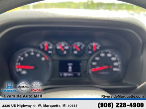 Used 2021 Chevrolet Silverado 1500 Custom Trail Boss AWD/4WD image 16