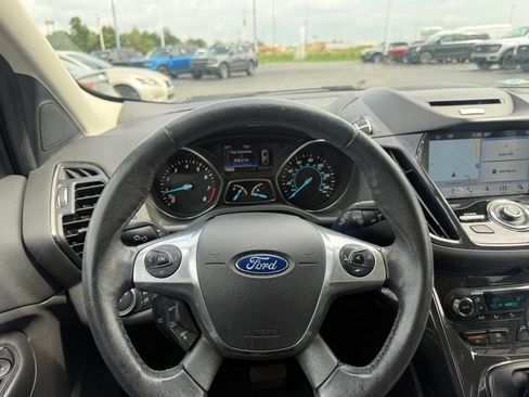 Used 2016 Ford Escape Titanium w/ Equipment Group 301A AWD/4WD image 21