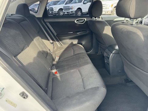Used 2013 Nissan Sentra SR w/ Driver Pkg image 18