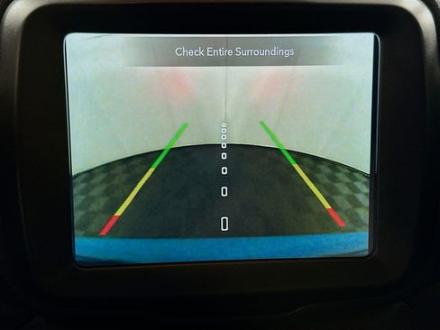 Used 2022 Jeep Renegade Latitude w/ Convenience Group image 23