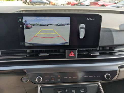 Certified 2026 Kia Carnival LX image 25