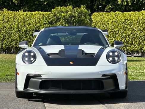 Certified 2025 Porsche 911 GT3 RS RWD image 10