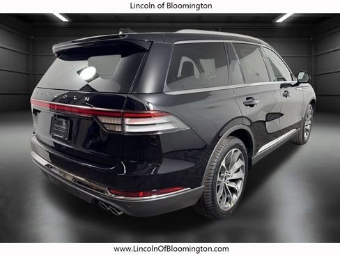 New 2026 Lincoln Aviator Reserve AWD/4WD image 6