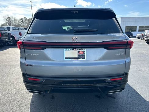 New 2026 Buick Enclave Sport Touring w/ Power Package FWD image 7
