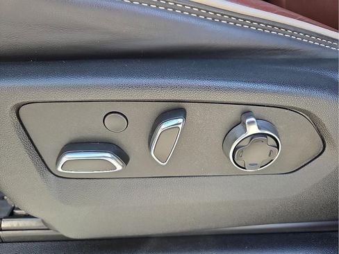 Used 2023 GMC Yukon Denali Ultimate image 16