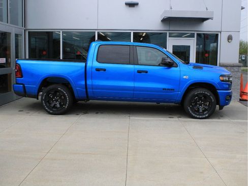 New 2026 RAM 1500 Big Horn AWD/4WD image 4