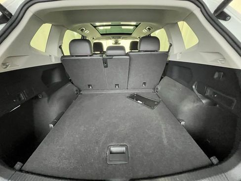 Certified 2024 Volkswagen Tiguan Wolfsburg Edition image 30