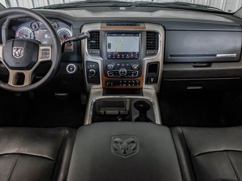 Used 2018 RAM 3500 Laramie AWD/4WD image 13