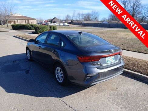 Used 2019 Kia Forte Sedan image 5