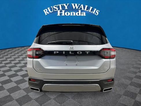 New 2026 Honda Pilot Elite image 4