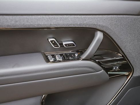 New 2026 Land Rover Range Rover Sport Dynamic SE image 19