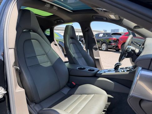 Used 2018 Porsche Panamera 4 AWD/4WD image 20