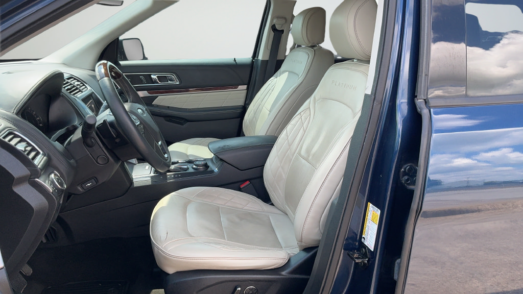 Used 2017 Ford Explorer Platinum AWD/4WD image 17