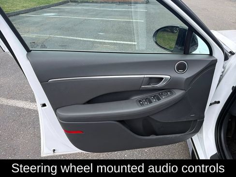 Used 2023 Hyundai Sonata SEL Plus FWD image 12