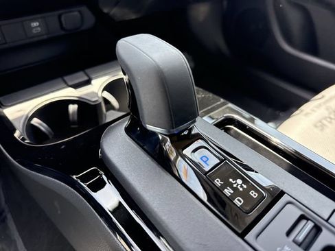 Used 2023 Toyota Prius XLE FWD image 20