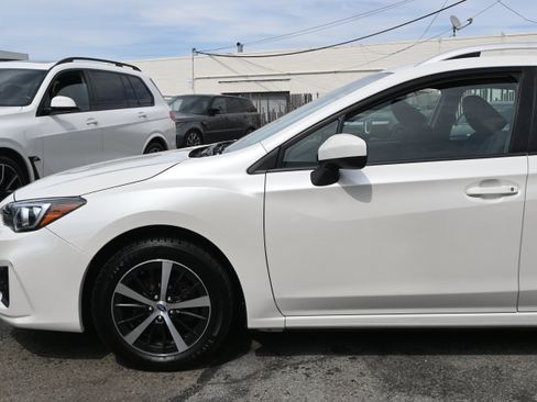 Used 2019 Subaru Impreza 2.0i Premium AWD/4WD image 28