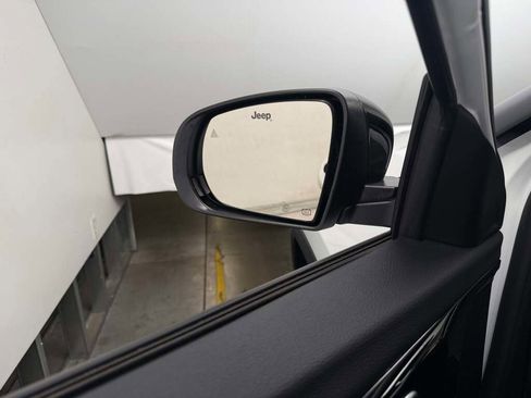 New 2026 Jeep Compass Limited image 20