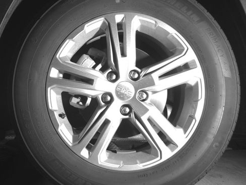 Used 2024 GMC Terrain SLE image 19