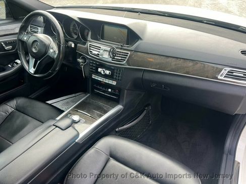 Used 2014 Mercedes-Benz E 350 Sedan image 33