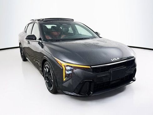 New 2025 Kia K4 GT-Line image 3