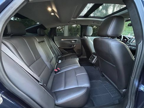 Used 2018 Chevrolet Impala LT w/ Sunroof and Spoiler Package FWD image 32