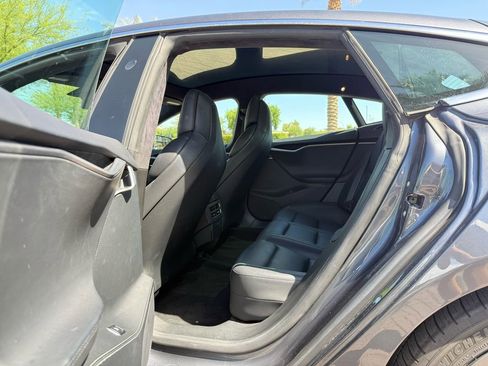 Used 2019 Tesla Model S 75D AWD/4WD image 16
