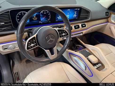 Used 2020 Mercedes-Benz GLS 450 4MATIC image 16