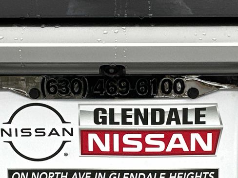 New 2025 Nissan Pathfinder SL image 16