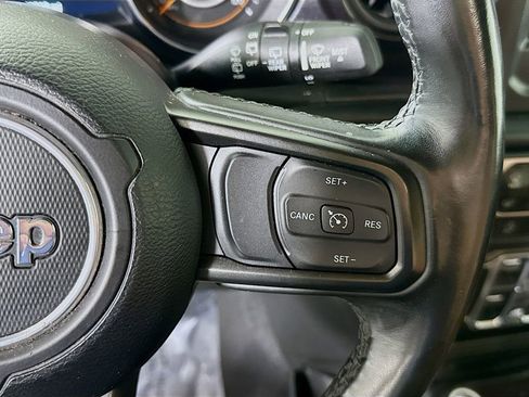 Used 2021 Jeep Wrangler Unlimited Sport image 22