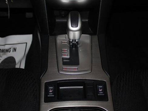 Used 2010 Subaru Legacy 2.5i Premium image 16