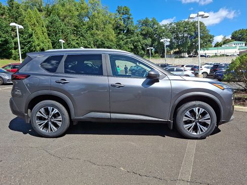 Certified 2023 Nissan Rogue SV w/ SV Premium B Package AWD/4WD image 7