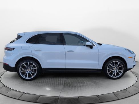 Used 2019 Porsche Cayenne image 8