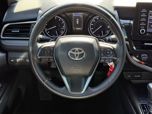 Used 2024 Toyota Camry SE FWD image 15