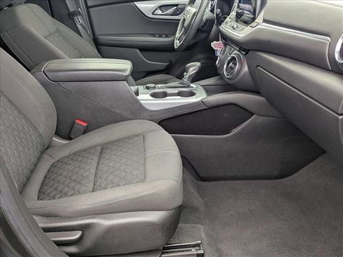 Used 2022 Chevrolet Blazer LT image 19