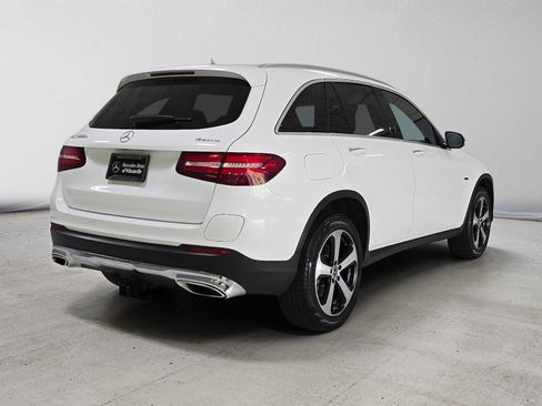 Used 2019 Mercedes-Benz GLC 350e 4MATIC image 3