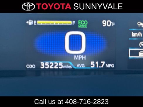 Used 2022 Toyota Prius LE image 29