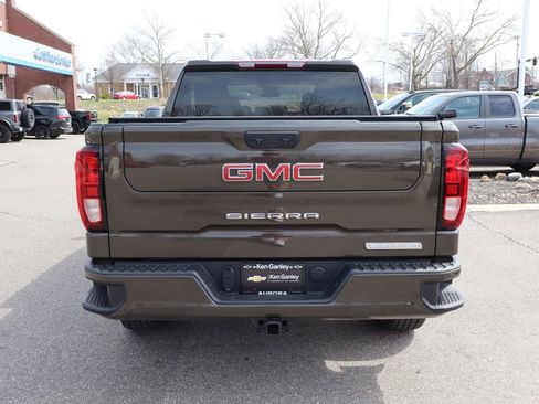 Used 2023 GMC Sierra 1500 Elevation image 30