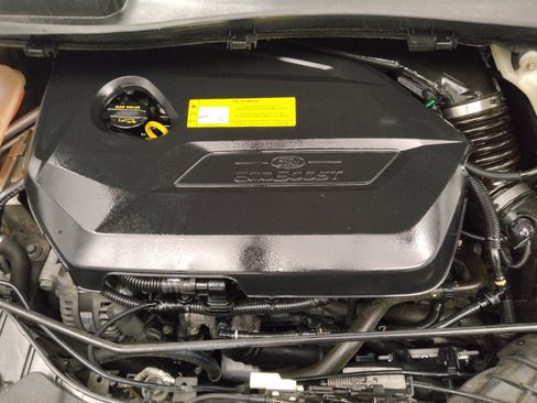 Used 2015 Ford Escape SE FWD image 30