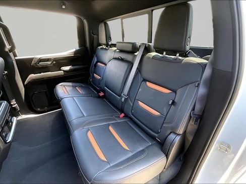 Used 2024 GMC Sierra 1500 AT4 w/ Technology Package AWD/4WD image 16
