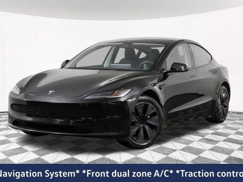 Used 2025 Tesla Model 3 Long Range RWD image 2