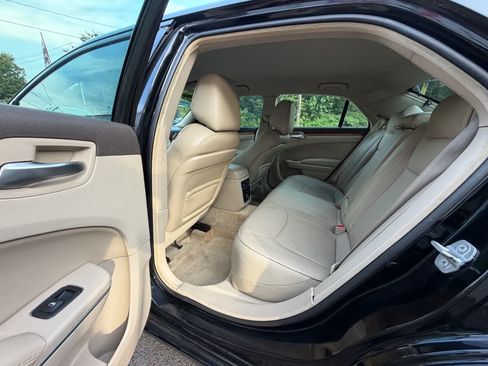 Used 2014 Chrysler 300 C RWD image 23