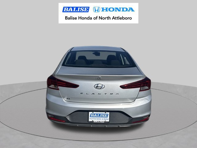 Used 2019 Hyundai Elantra SE w/ Cargo Package FWD image 7