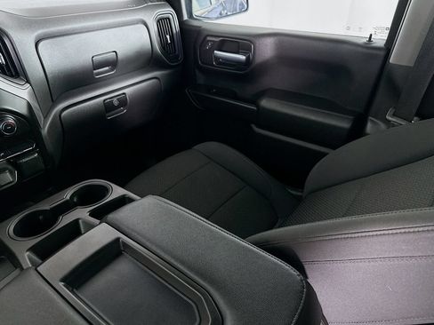 Used 2021 Chevrolet Silverado 1500 Custom AWD/4WD image 27