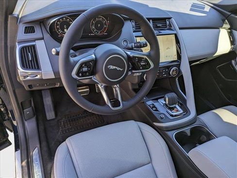 New 2024 Jaguar E-PACE R-Dynamic SE image 3